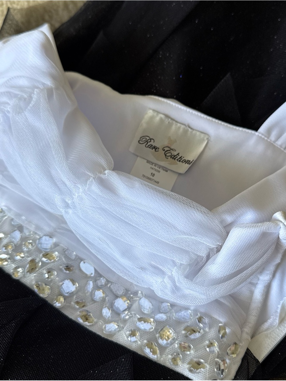 Rare Editions White and Black Beaded Tulle Formal Dress